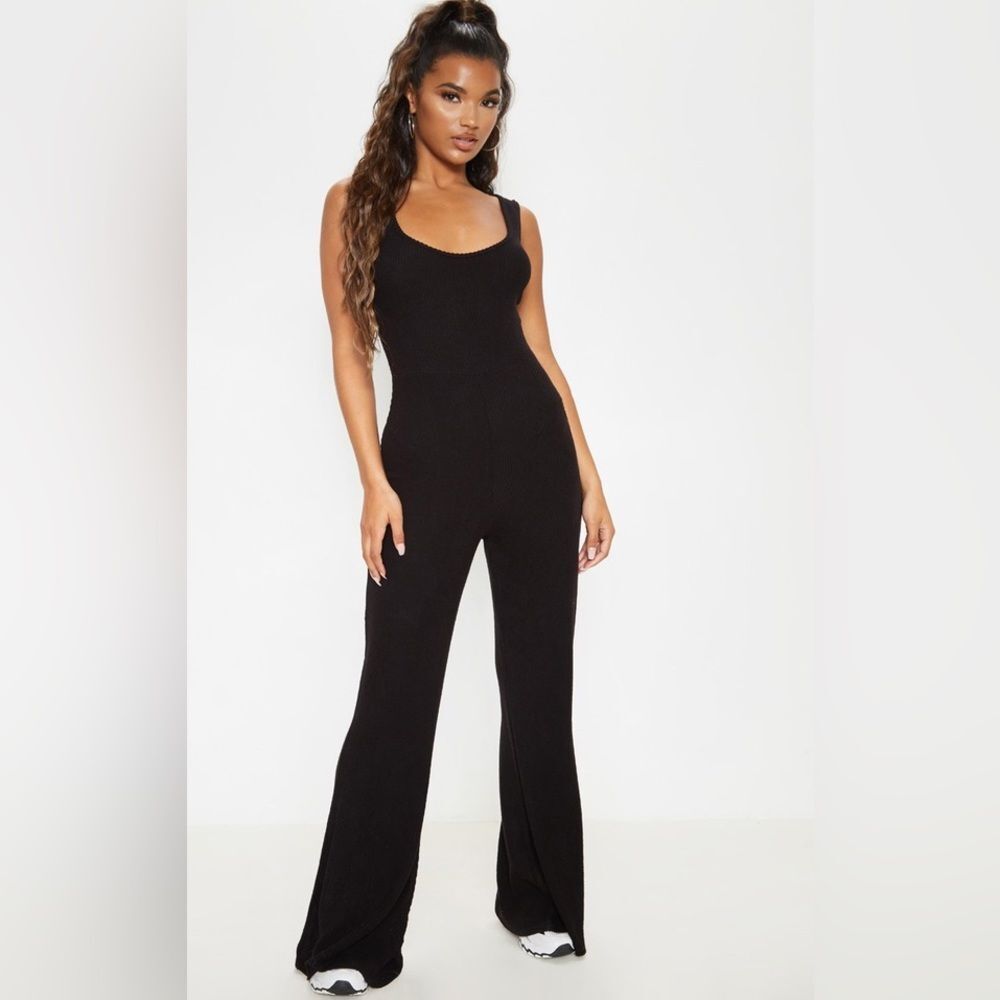 PrettyLittleThing Black Soft Rib Scoop Neck Sleeveless Jumpsuit Size 8 EUC